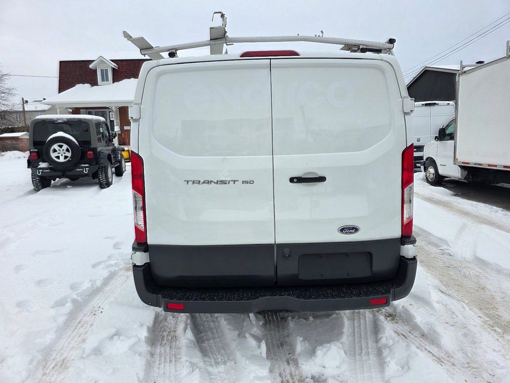 Ford Transit Cargo Van T-250 Low Roof 148' 2018 à Repentigny, Québec - 6 - w1024h768px