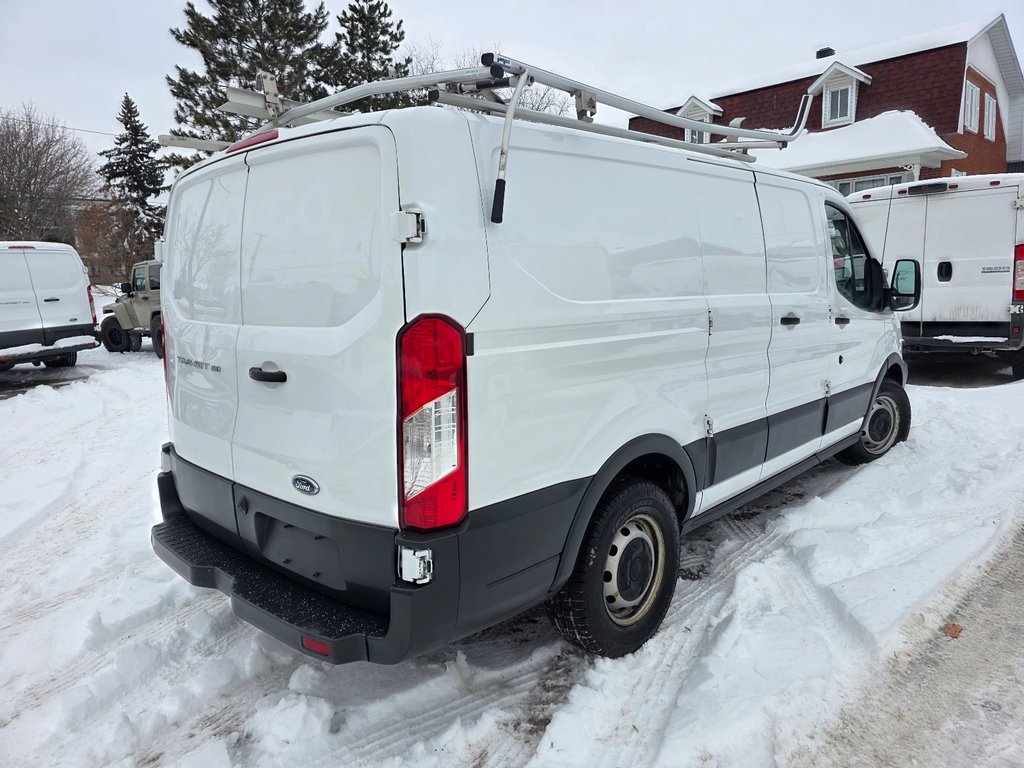 Ford Transit Cargo Van T-250 Low Roof 148' 2018 à Repentigny, Québec - 7 - w1024h768px