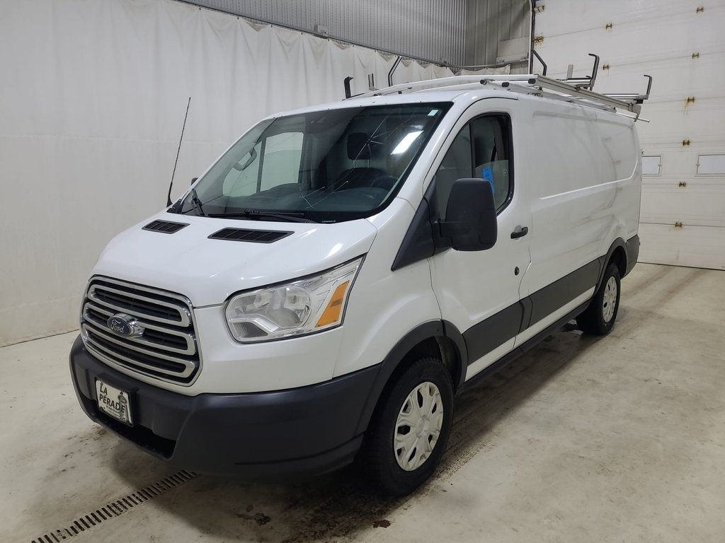2018 Ford Transit Van T-250 Low Roof 148' in Repentigny, Quebec - 1 - w1024h768px