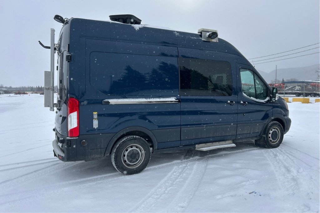 Ford Transit Cargo Van T-350 High Roof 148' 2018 à Repentigny, Québec - 3 - w1024h768px