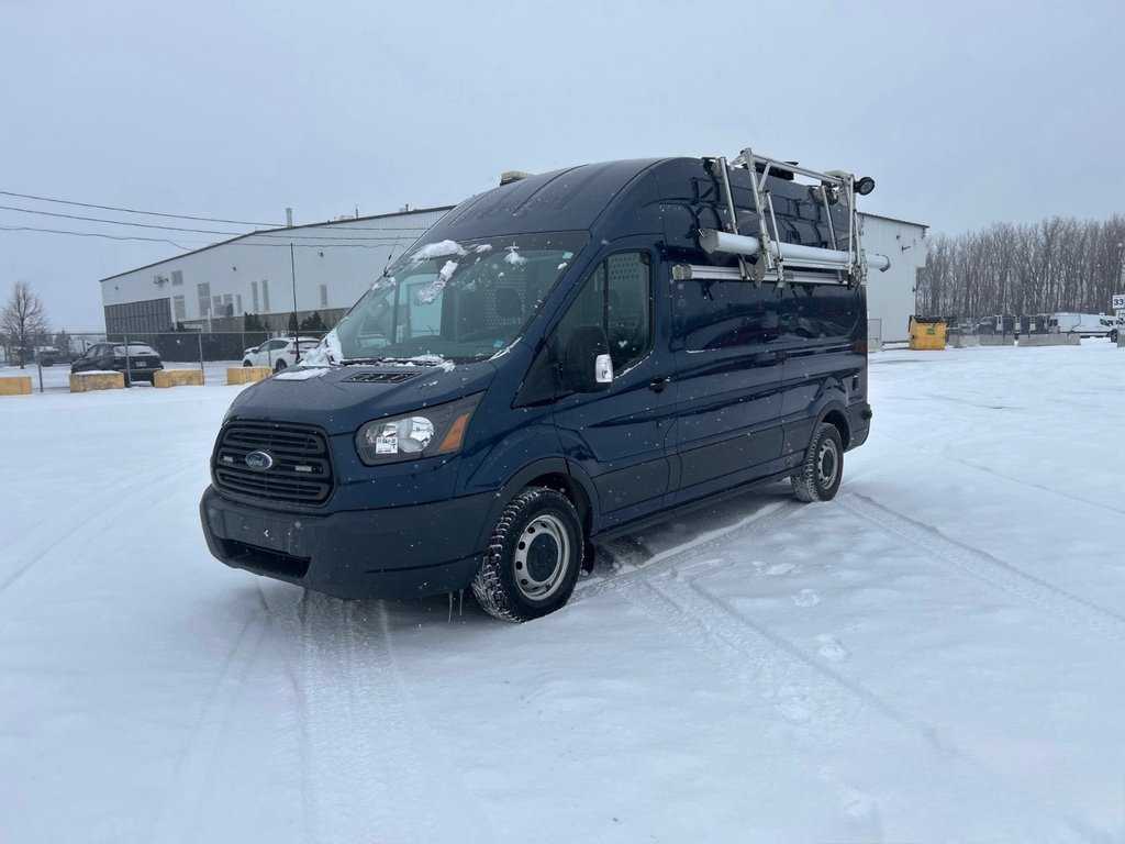 Ford Transit Cargo Van T-350 High Roof 148' 2017 à Repentigny, Québec - 1 - w1024h768px