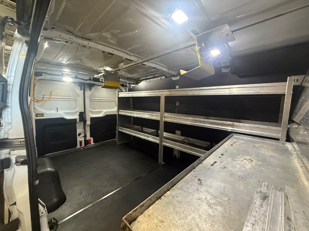 Ford Transit Van T-150 Low Roof 130' 2019 à Saint-Sulpice, Québec - 11 - w1024h768px