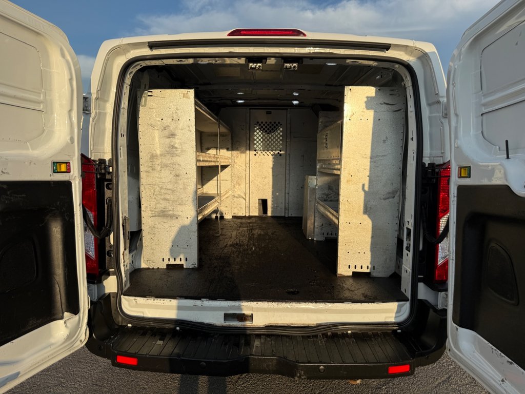 2019 Ford Transit Van T-150 Low Roof 130' in Saint-Sulpice, Quebec - 10 - w1024h768px