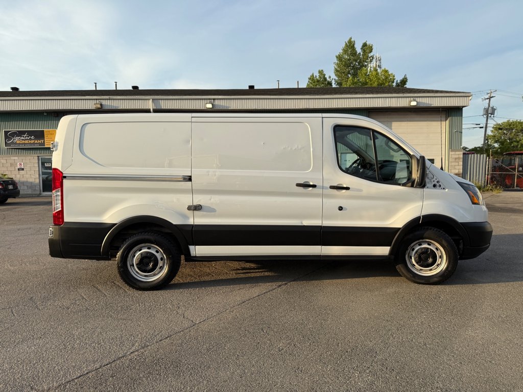 2019 Ford Transit Van T-150 Low Roof 130' in Saint-Sulpice, Quebec - 7 - w1024h768px