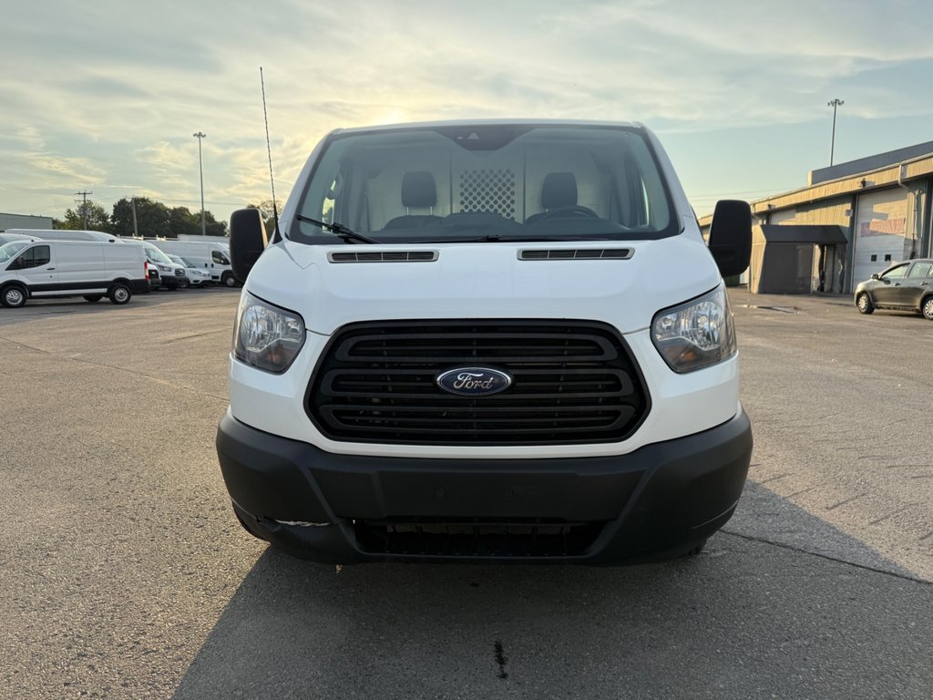2019 Ford Transit Van T-150 Low Roof 130' in Saint-Sulpice, Quebec - 9 - w1024h768px