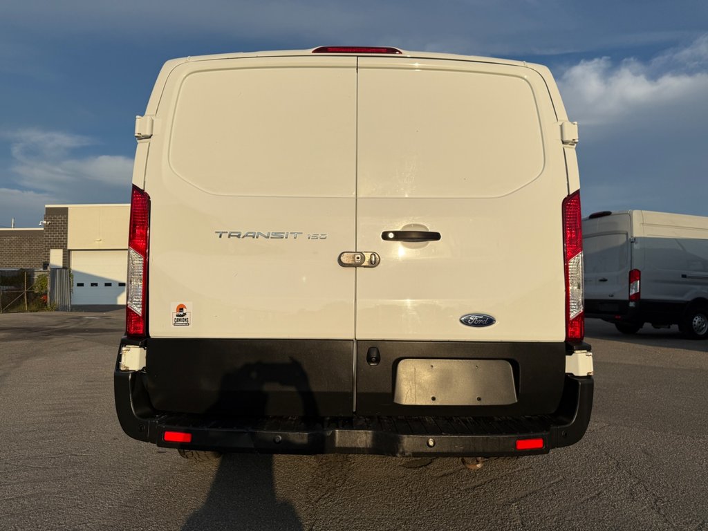 2019 Ford Transit Van T-150 Low Roof 130' in Saint-Sulpice, Quebec - 5 - w1024h768px