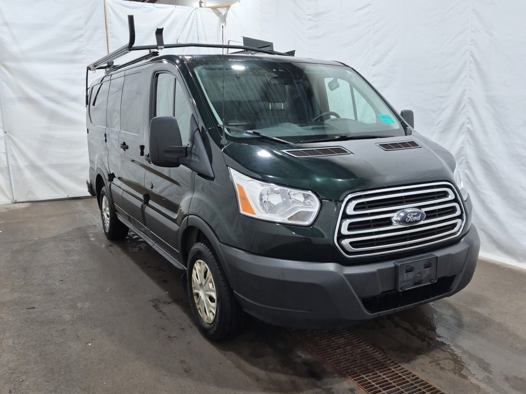 Ford Transit Van T-250 Low Roof 130' 2019 à Repentigny, Québec - 1 - w1024h768px