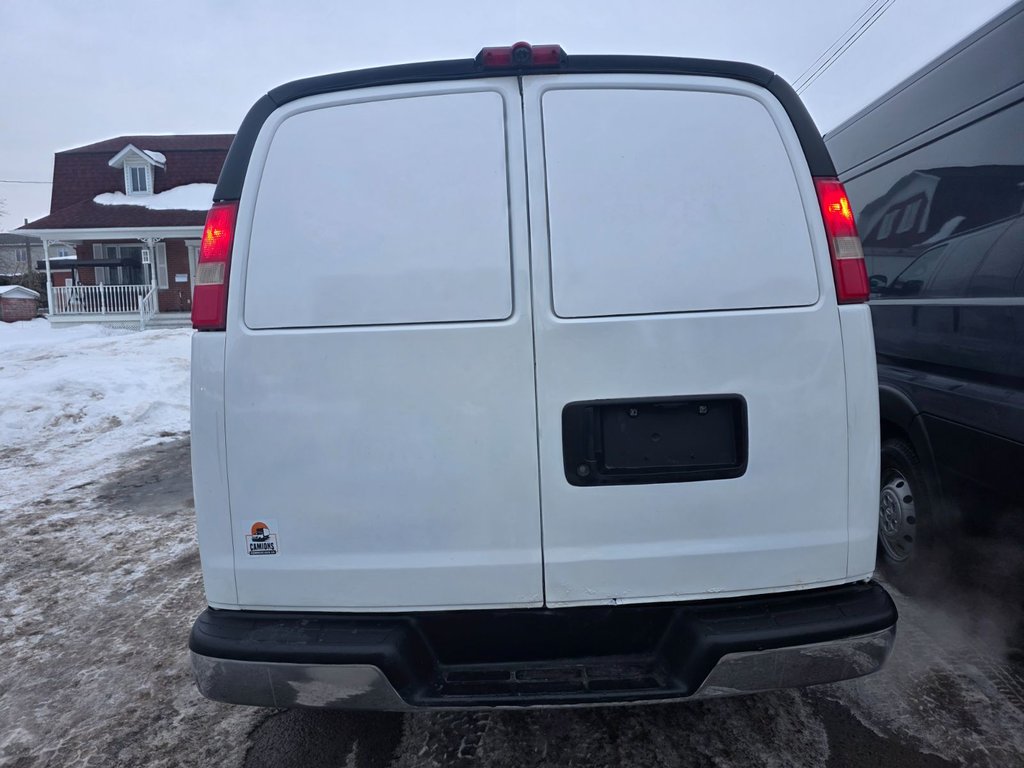GMC Savana Cargo Van 2500 155' 2012 à Repentigny, Québec - 6 - w1024h768px