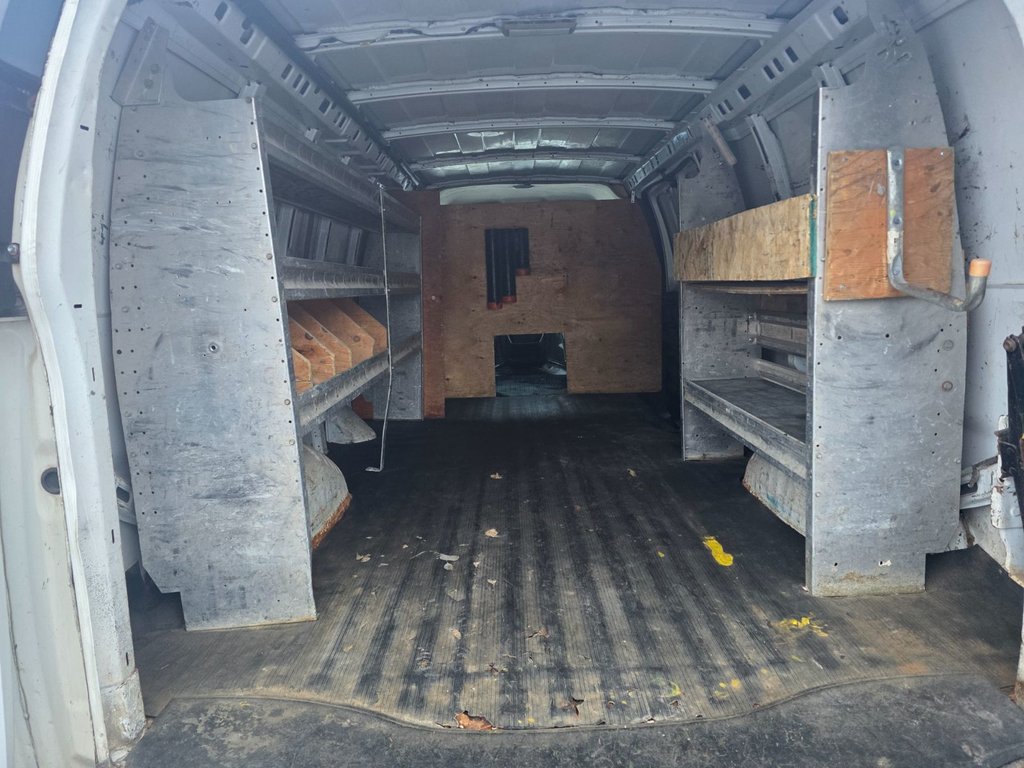 GMC Savana Cargo Van 2500 155' 2012 à Repentigny, Québec - 8 - w1024h768px