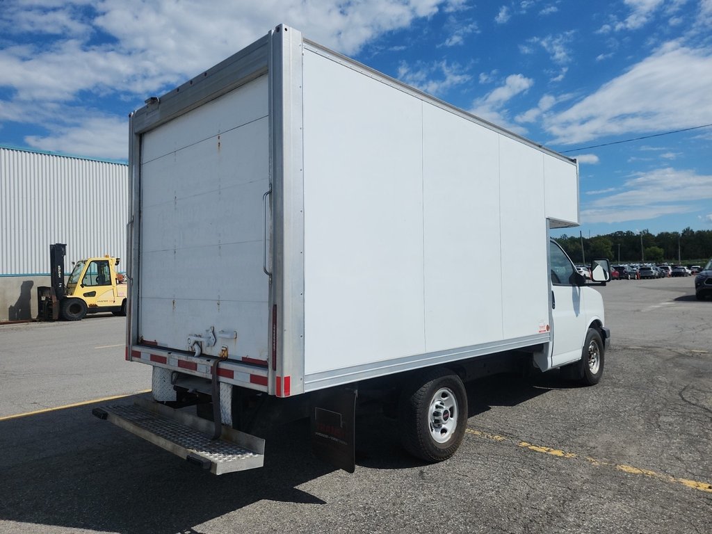 2017 GMC Savana Commercial Cutaway 3500 Cube 14' in Repentigny, Quebec - 4 - w1024h768px