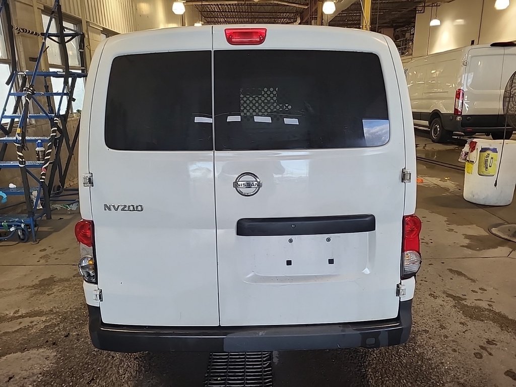 Nissan NV200 S 2013 à Saint-Sulpice, Québec - 3 - w1024h768px