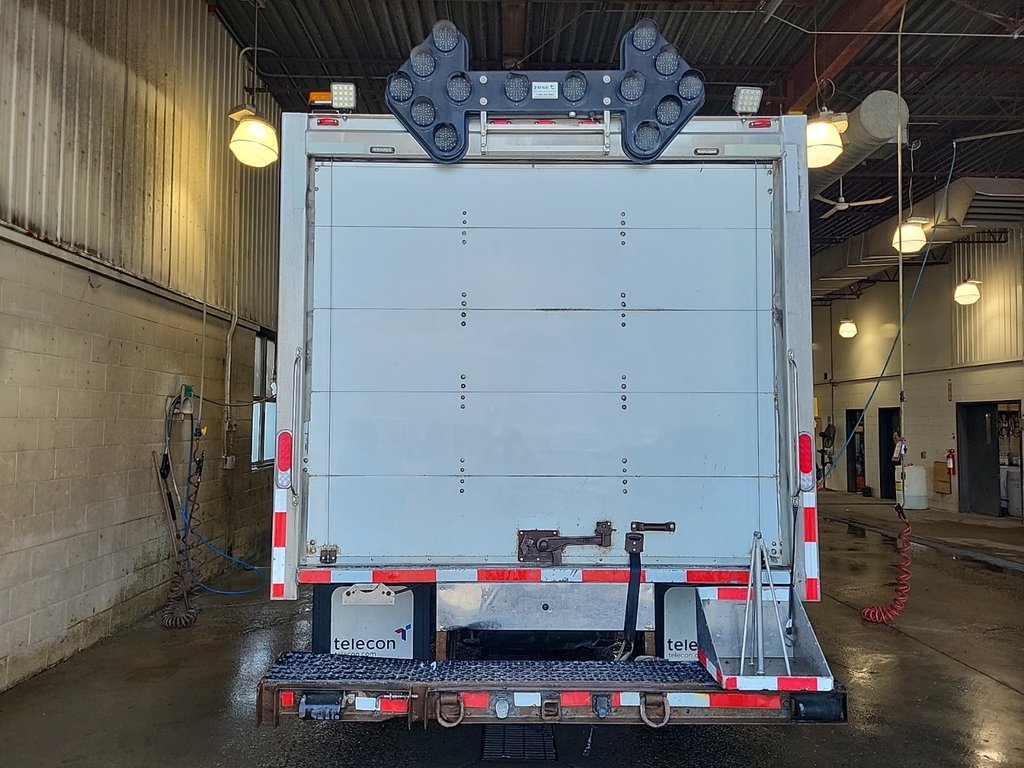 2018 Ram 5500 Chassis ST Cube 16' in Repentigny, Quebec - 5 - w1024h768px