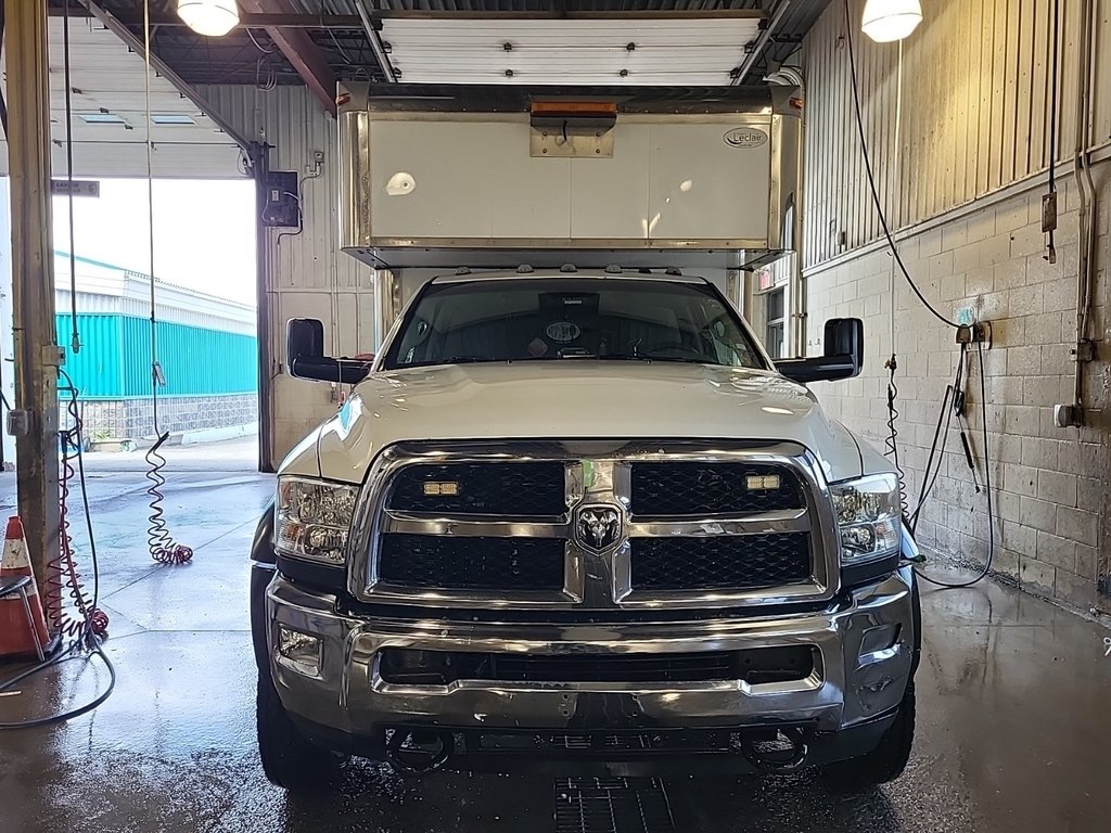 2018 Ram 5500 Chassis ST Cube 16' in Repentigny, Quebec - 3 - w1024h768px