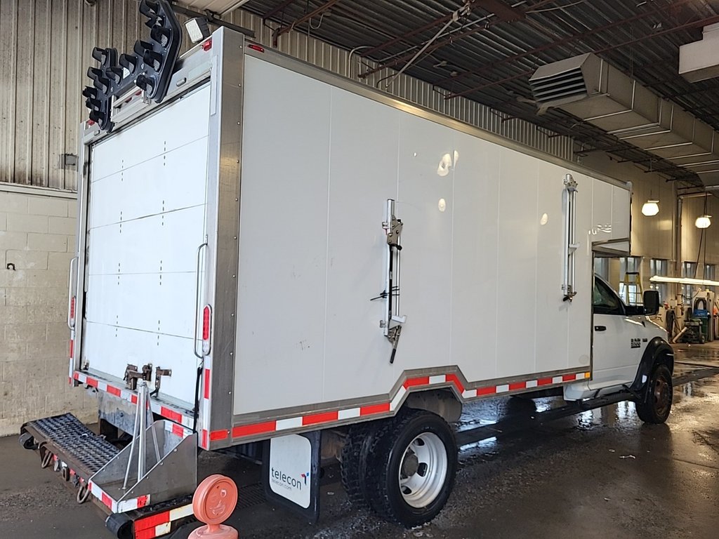 2018 Ram 5500 Chassis ST Cube 16' in Repentigny, Quebec - 4 - w1024h768px