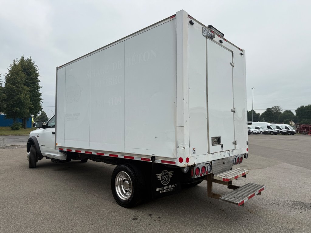 2019 Ram 5500 Chassis Tradesman in Saint-Sulpice, Quebec - 4 - w1024h768px