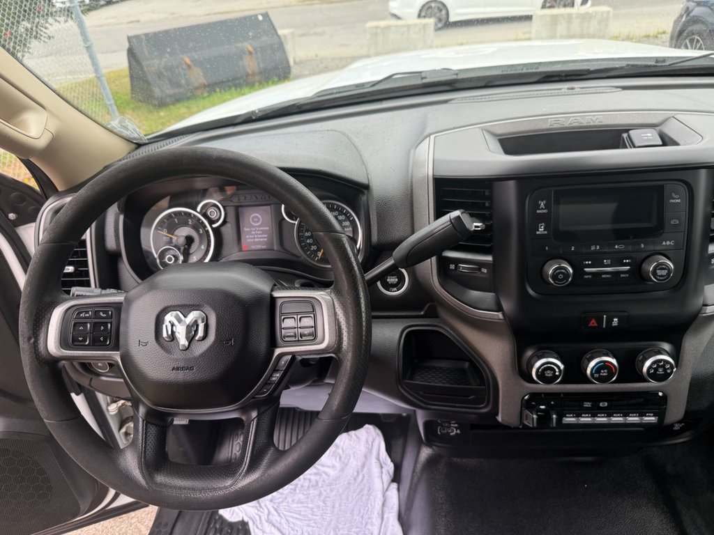 2019 Ram 5500 Chassis Tradesman in Saint-Sulpice, Quebec - 17 - w1024h768px