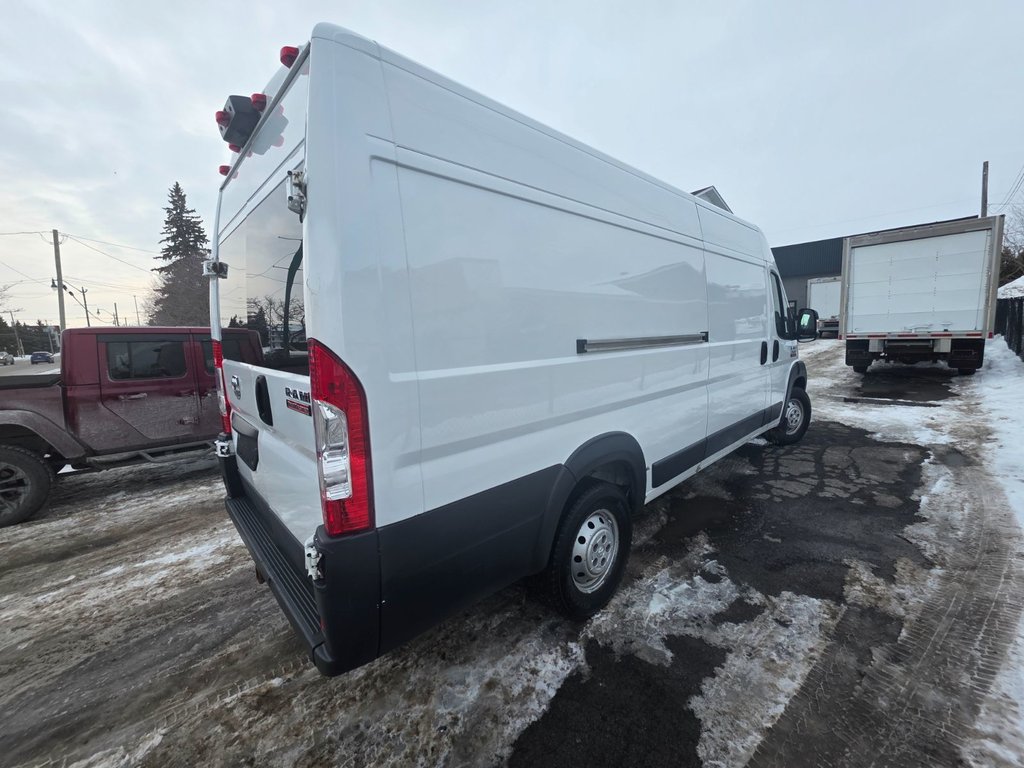 Ram ProMaster Cargo Van 3500 High Roof 159' EXT 2016 à Repentigny, Québec - 9 - w1024h768px
