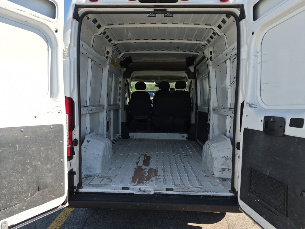 2019 Ram ProMaster Cargo Van 2500 High Roof 136' in Repentigny, Quebec - 4 - w1024h768px