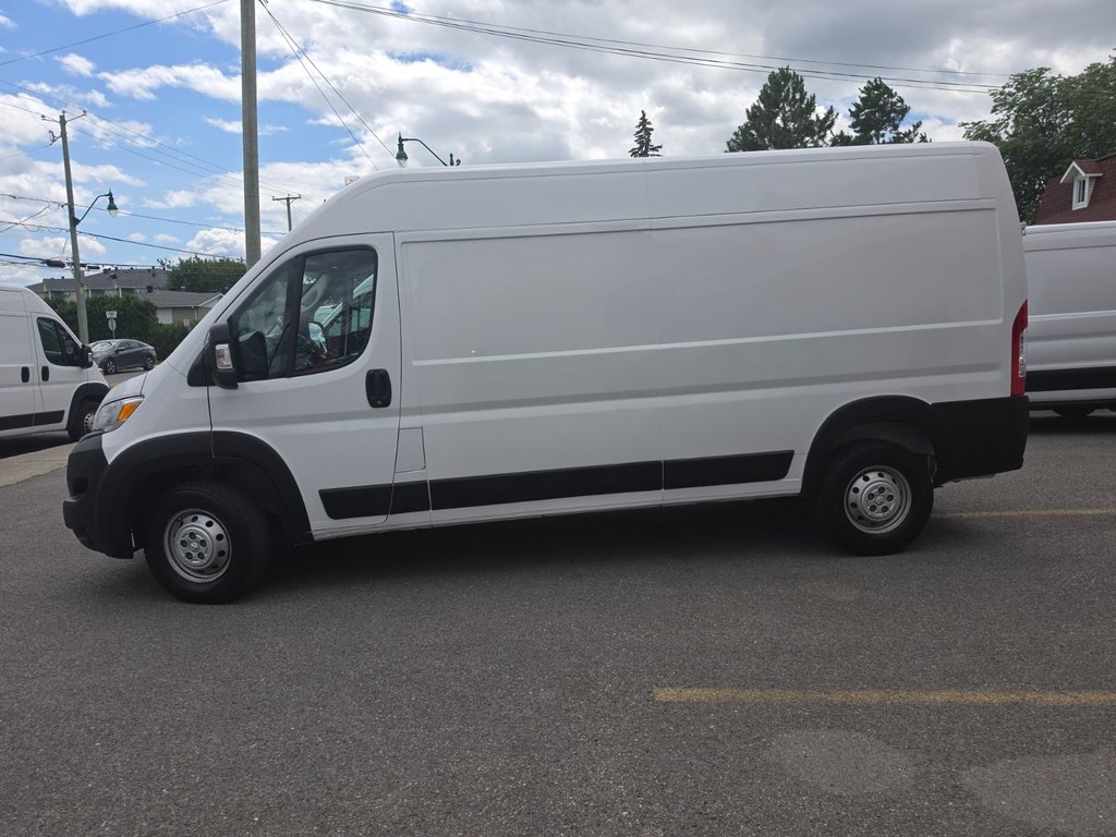 2023 Ram ProMaster Cargo Van 2500 High Roof 159' in Repentigny, Quebec - 9 - w1024h768px