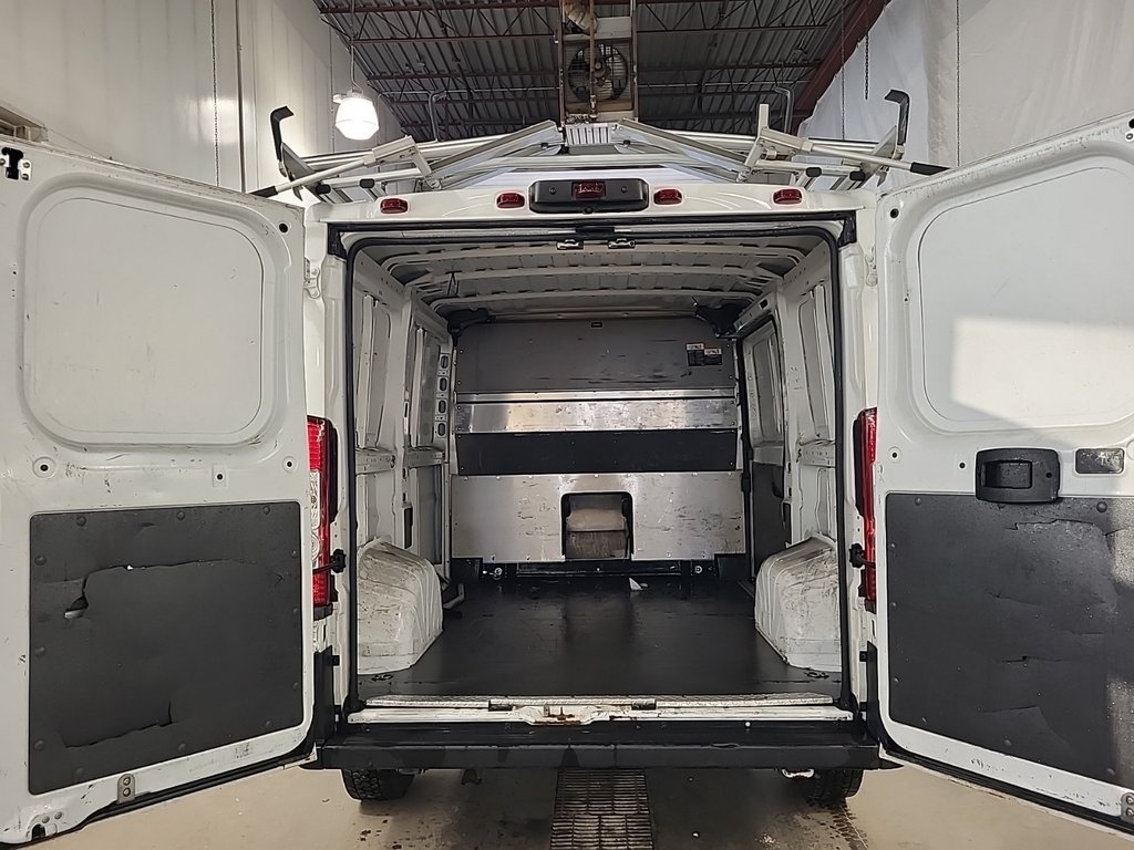 Ram ProMaster Cargo Van 1500 Low Roof 118' 2019 à Repentigny, Québec - 4 - w1024h768px