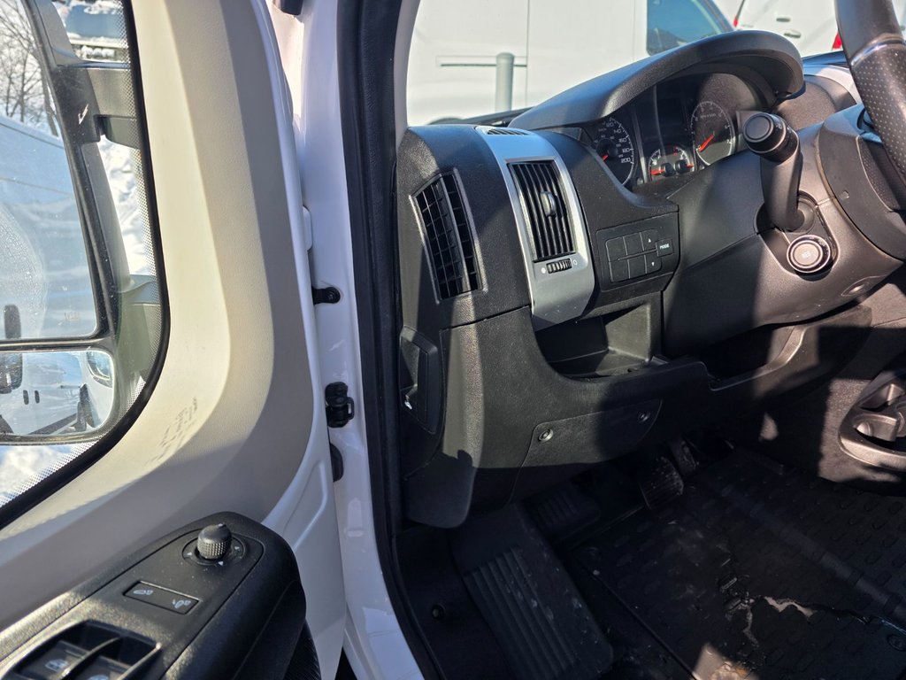 Ram ProMaster Cargo Van 3500 High Roof 159' 2021 à Repentigny, Québec - 6 - w1024h768px