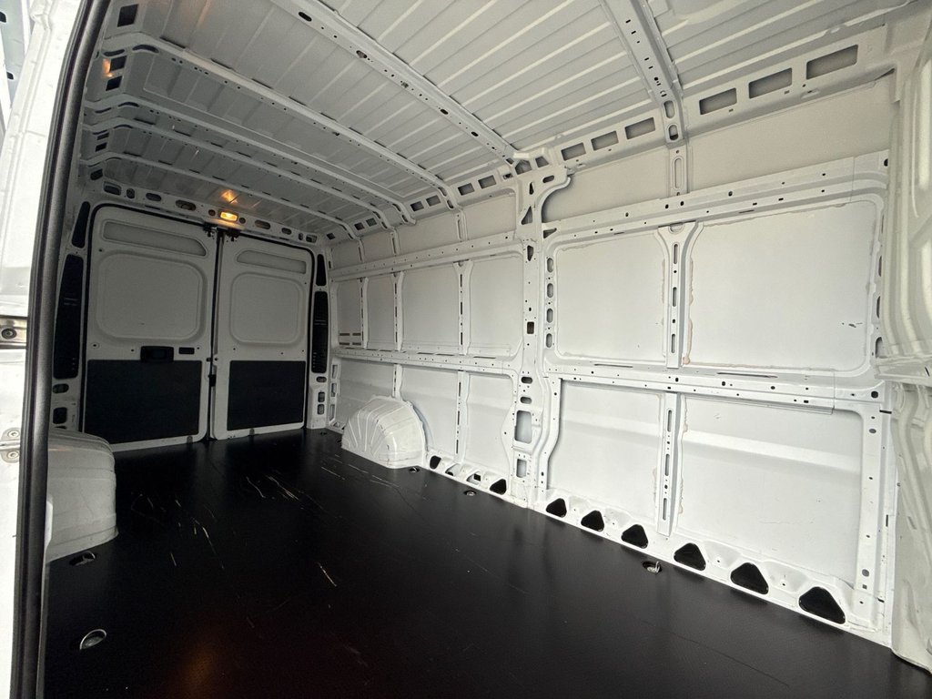 Ram ProMaster Cargo Van 3500 High Roof 159' EXT 2022 à Repentigny, Québec - 13 - w1024h768px