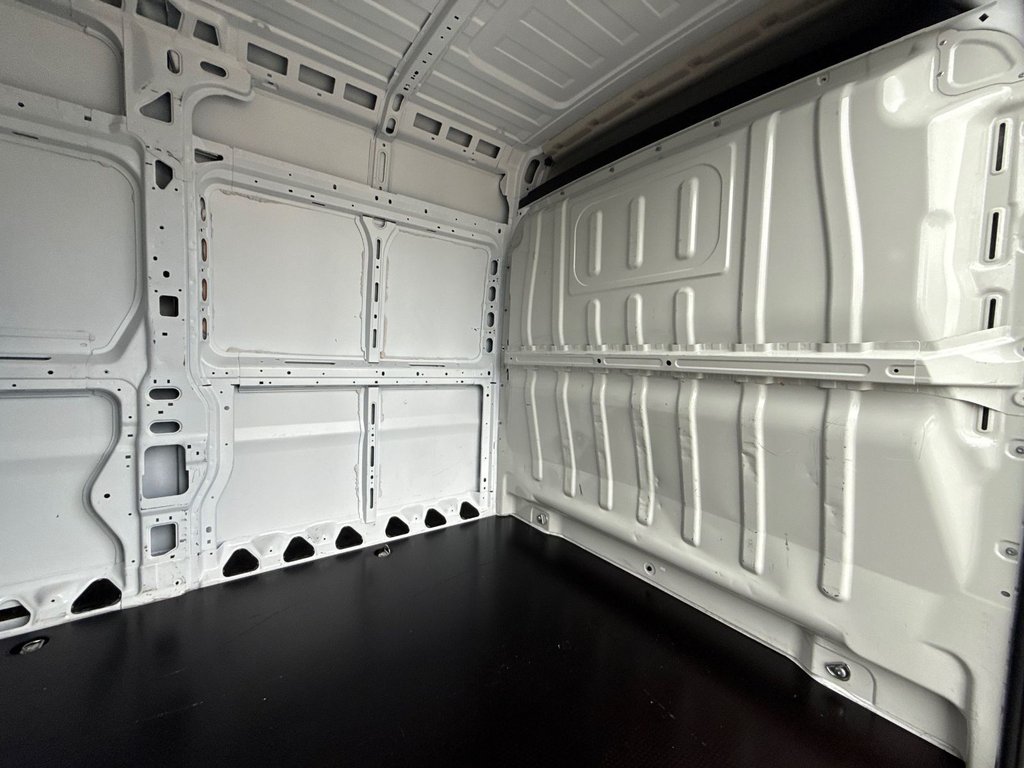 Ram ProMaster Cargo Van 3500 High Roof 159' EXT 2022 à Repentigny, Québec - 10 - w1024h768px