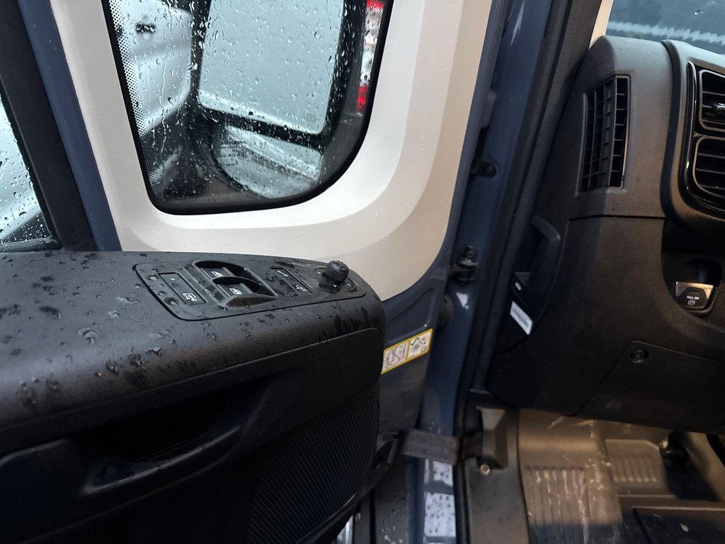 Ram ProMaster Cargo Van 3500 High Roof 159' EXT 2022 à Repentigny, Québec - 15 - w1024h768px