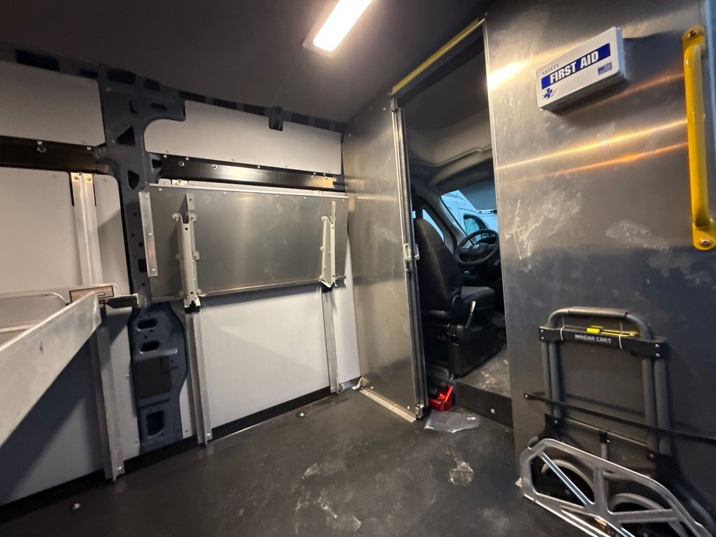 Ram ProMaster Cargo Van 3500 High Roof 159' EXT 2022 à Repentigny, Québec - 9 - w1024h768px