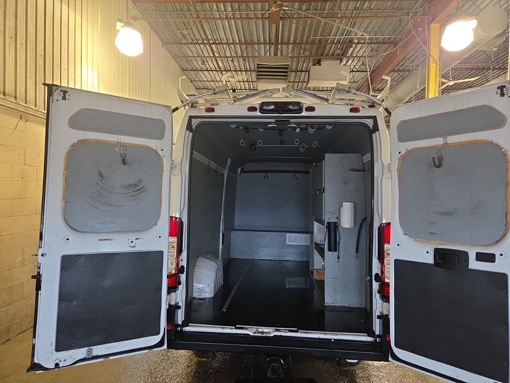 Ram ProMaster Cargo Van 3500 High Roof 159' EXT 2022 à Repentigny, Québec - 4 - w1024h768px