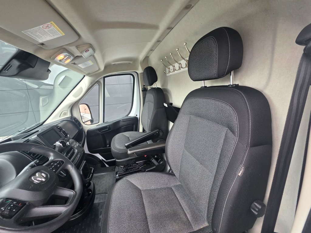 Ram ProMaster Cargo Van 3500 High Roof 159' EXT 2022 à Repentigny, Québec - 10 - w1024h768px