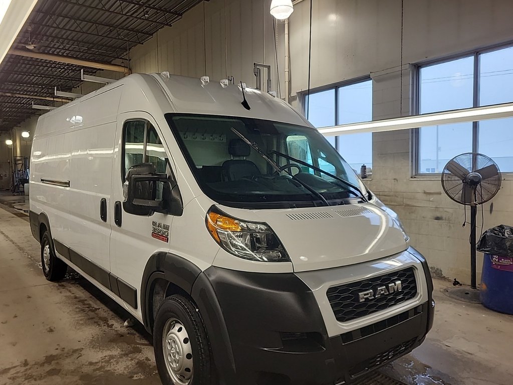 2022 Ram ProMaster Cargo Van 3500 High Roof 159' EXT in Repentigny, Quebec - 3 - w1024h768px