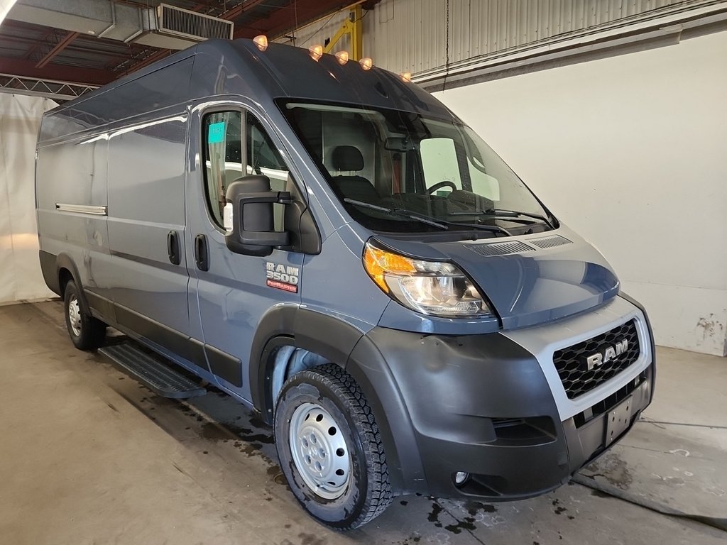 2022 Ram ProMaster Cargo Van 3500 High Roof 159' EXT in Repentigny, Quebec - 1 - w1024h768px
