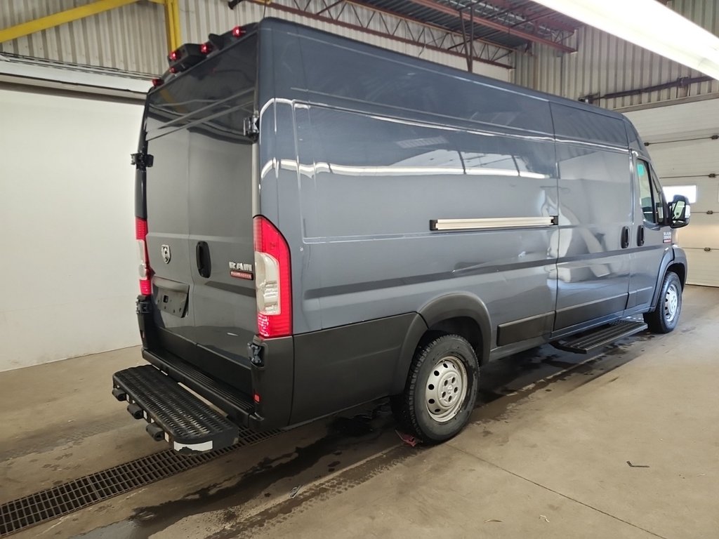 2022 Ram ProMaster Cargo Van 3500 High Roof 159' EXT in Repentigny, Quebec - 3 - w1024h768px
