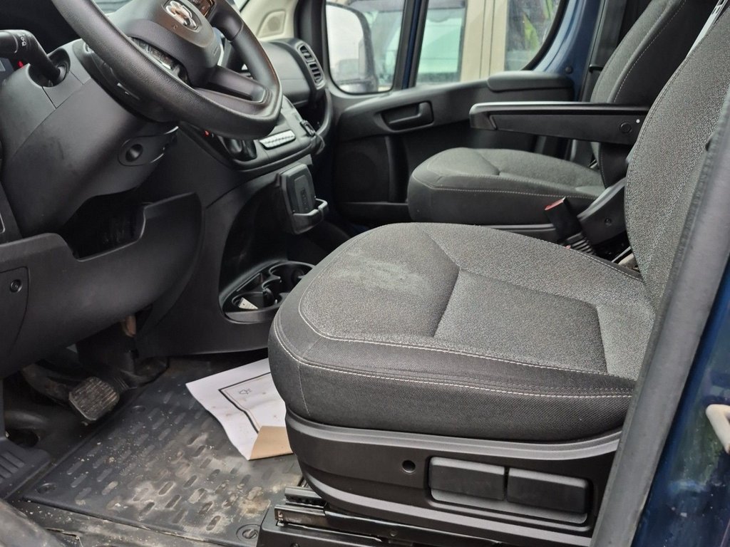 Ram ProMaster Cargo Van 2500 High Roof 159' 2023 à Repentigny, Québec - 4 - w1024h768px