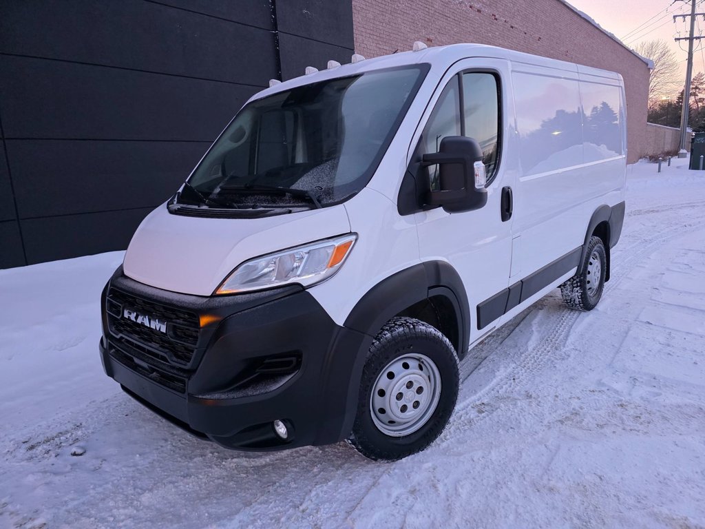 Ram ProMaster Cargo Van 1500 Low Roof 118' 2023 à Repentigny, Québec - 4 - w1024h768px