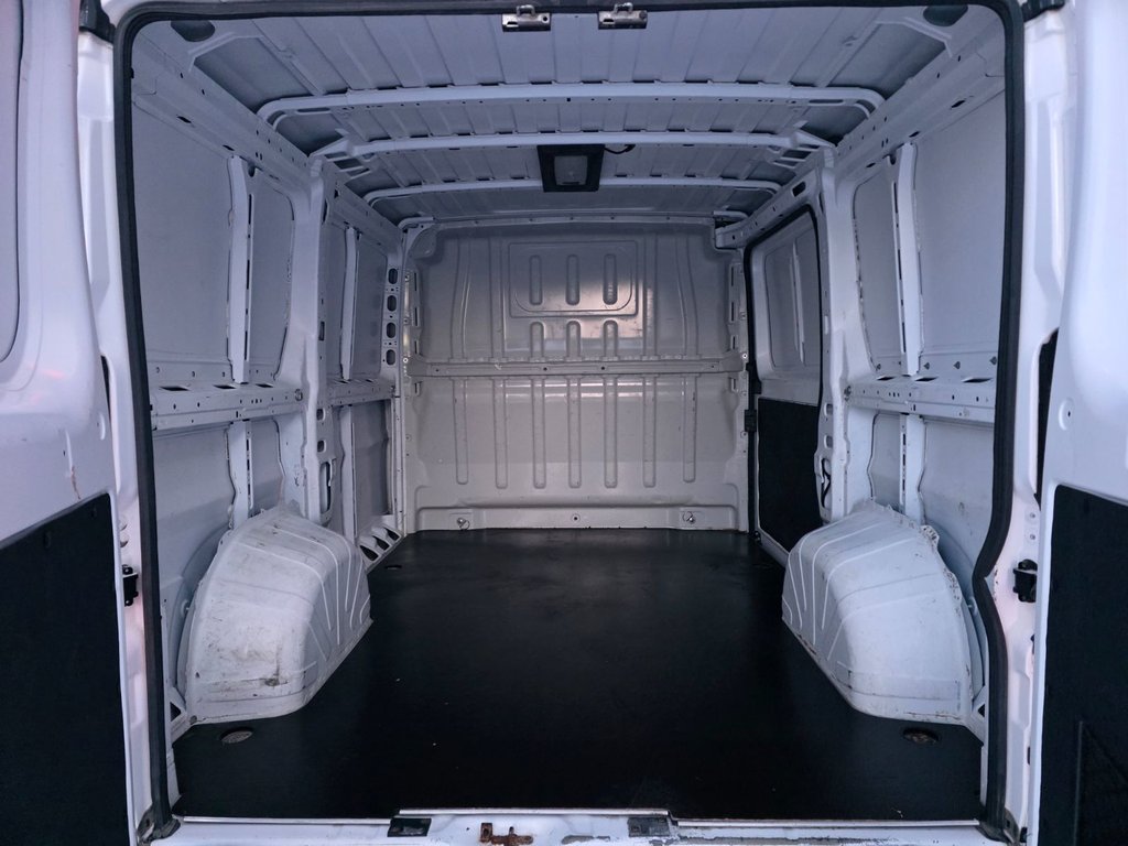 Ram ProMaster Cargo Van 1500 Low Roof 118' 2023 à Repentigny, Québec - 14 - w1024h768px