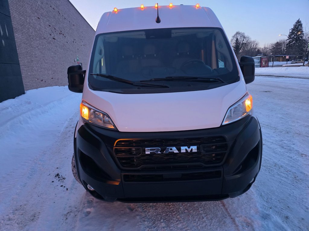 Ram ProMaster Cargo Van 2500 High Roof 136' 2023 à Repentigny, Québec - 2 - w1024h768px