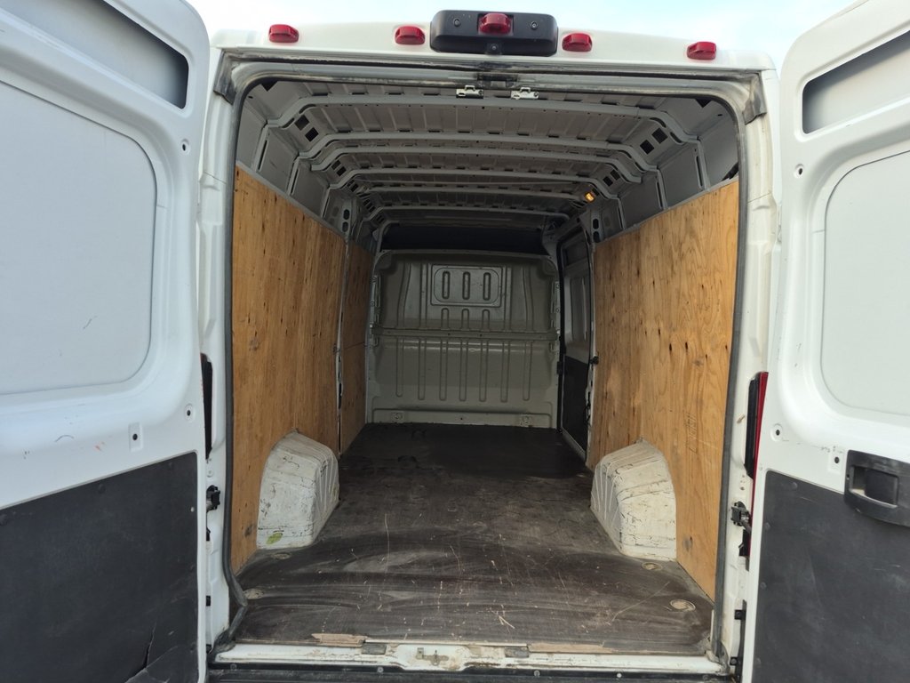 2023 Ram ProMaster Cargo Van 3500 High Roof 159' EXT in Repentigny, Quebec - 5 - w1024h768px