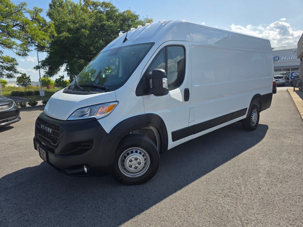 2025 Ram ProMaster Cargo Van 3500 High Roof 159’ in Saint-Sulpice, Quebec - 3 - w1024h768px