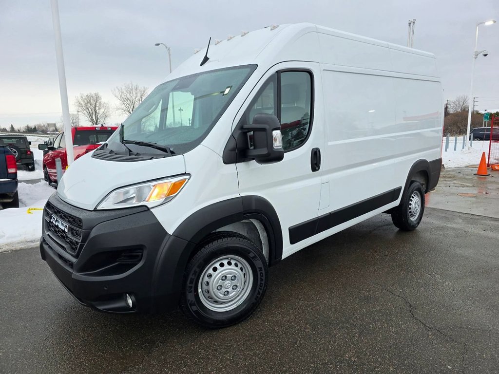 Ram ProMaster Cargo Van 1500-2500-3500 LOWROOF HIGHROOF 2025 à Repentigny, Québec - 7 - w1024h768px