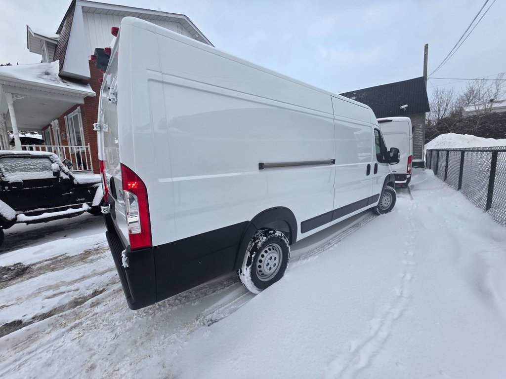 2025 Ram ProMaster Cargo Van 3500 High Roof 159' EXT in Repentigny, Quebec - 7 - w1024h768px