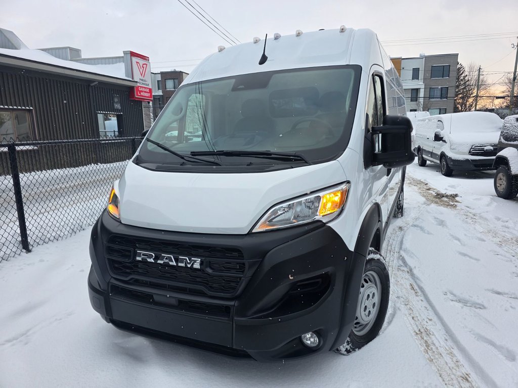 2025 Ram ProMaster Cargo Van 3500 High Roof 159' EXT in Repentigny, Quebec - 3 - w1024h768px