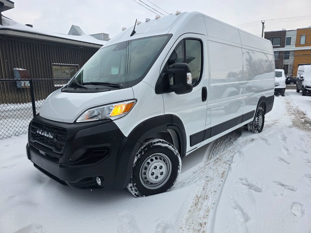 2025 Ram ProMaster Cargo Van 3500 High Roof 159' EXT in Repentigny, Quebec - 1 - w1024h768px