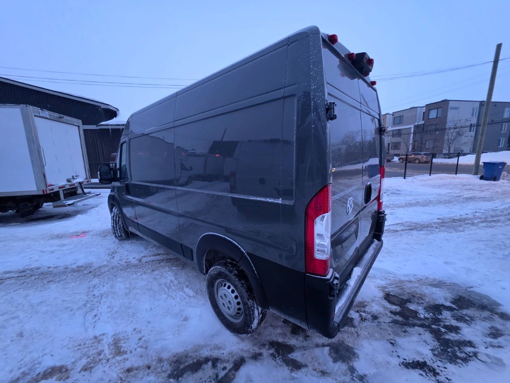 2025 Ram ProMaster Cargo Van 1500 High Roof 136' in Repentigny, Quebec - 5 - w1024h768px