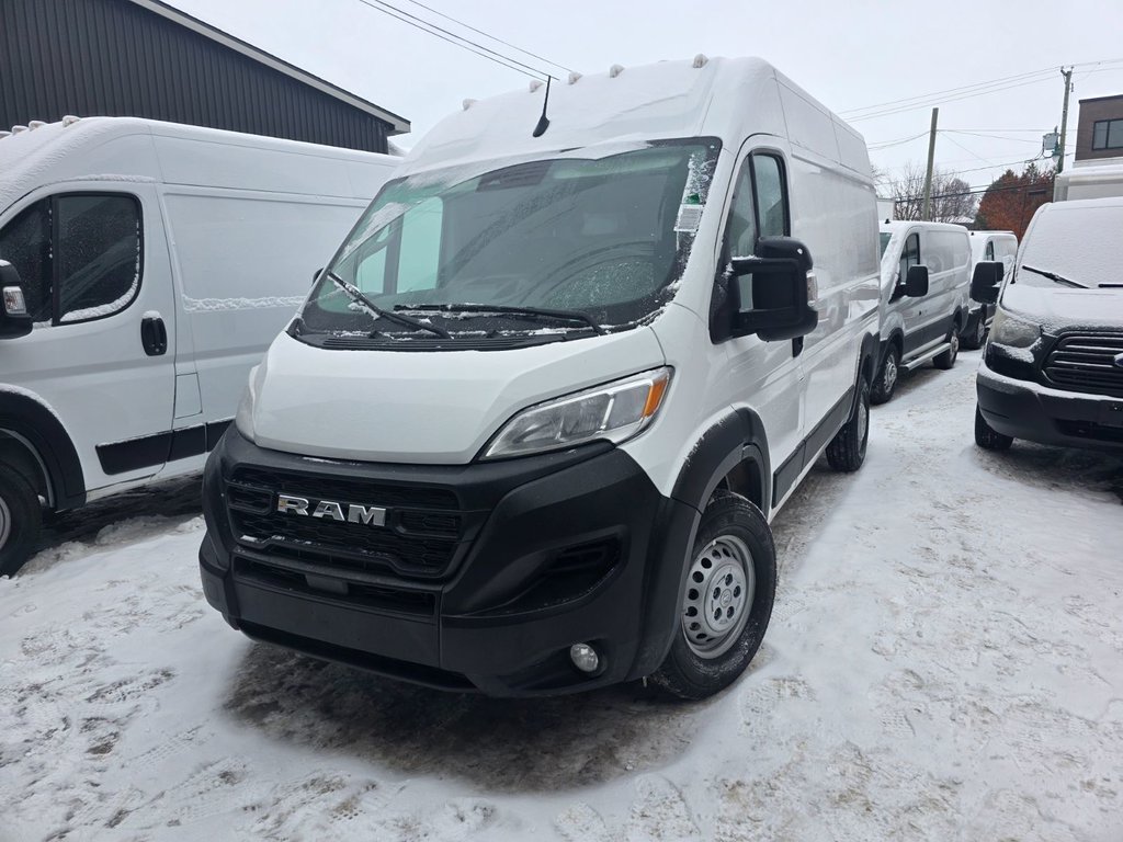 2025 Ram ProMaster Cargo Van 2500 High Roof 136' in Repentigny, Quebec - 1 - w1024h768px