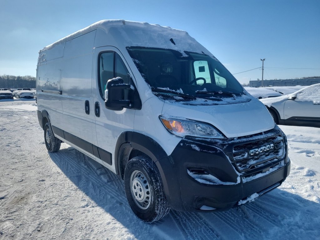 Ram ProMaster Cargo Van 2500 High Roof 159' 2025 à Repentigny, Québec - 1 - w1024h768px
