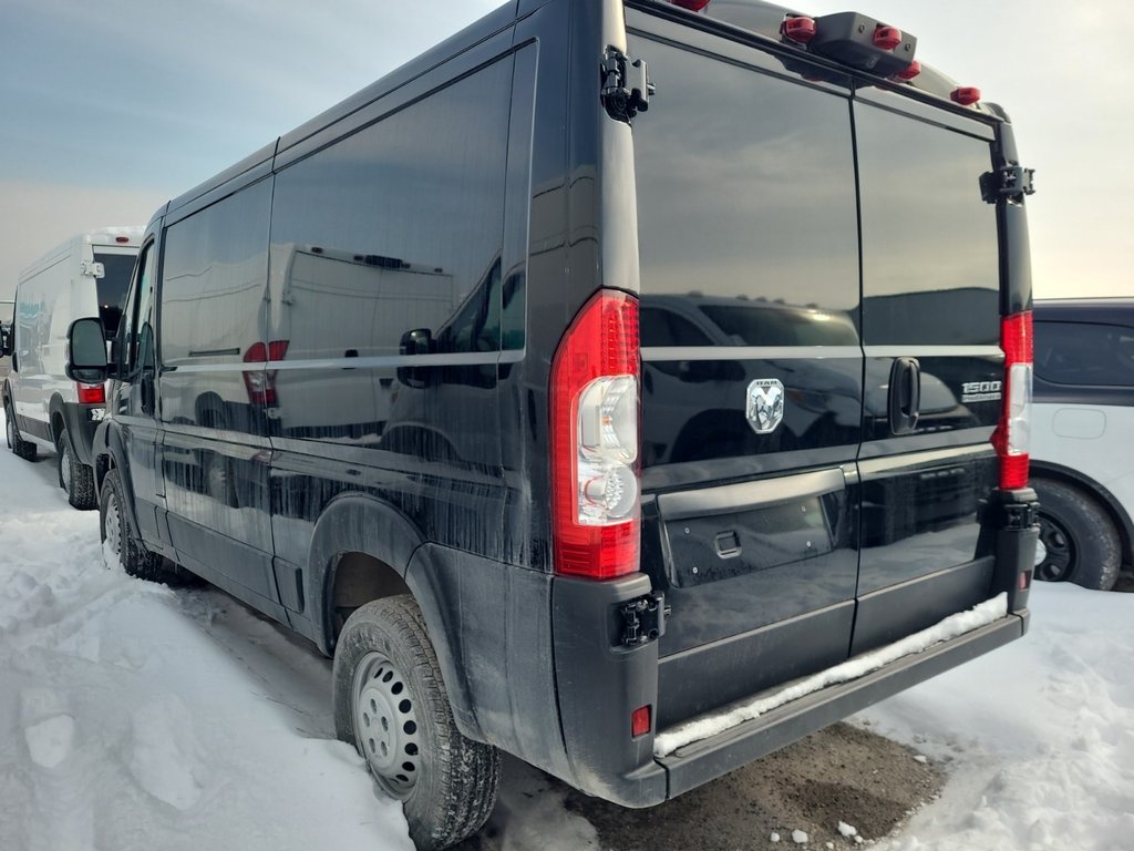 Ram ProMaster Cargo Van 1500 Low Roof 136' 2025 à Repentigny, Québec - 3 - w1024h768px