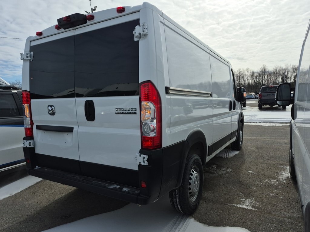 Ram ProMaster Cargo Van Low Roof 136' 2025 à Repentigny, Québec - 3 - w1024h768px