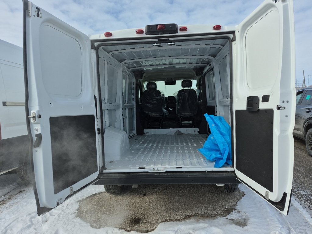 Ram ProMaster Cargo Van Low Roof 136' 2025 à Repentigny, Québec - 3 - w1024h768px